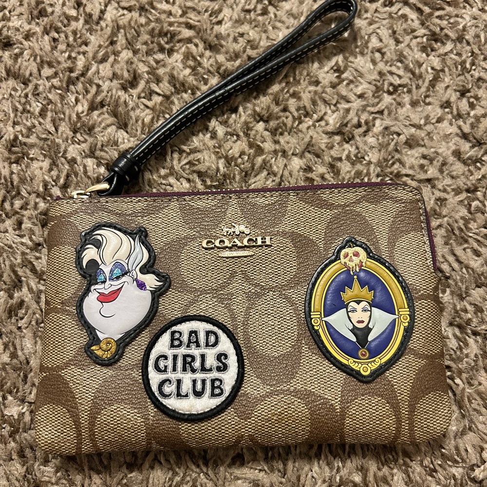 Coach corner zip Wristlet with Disney Villains Patches